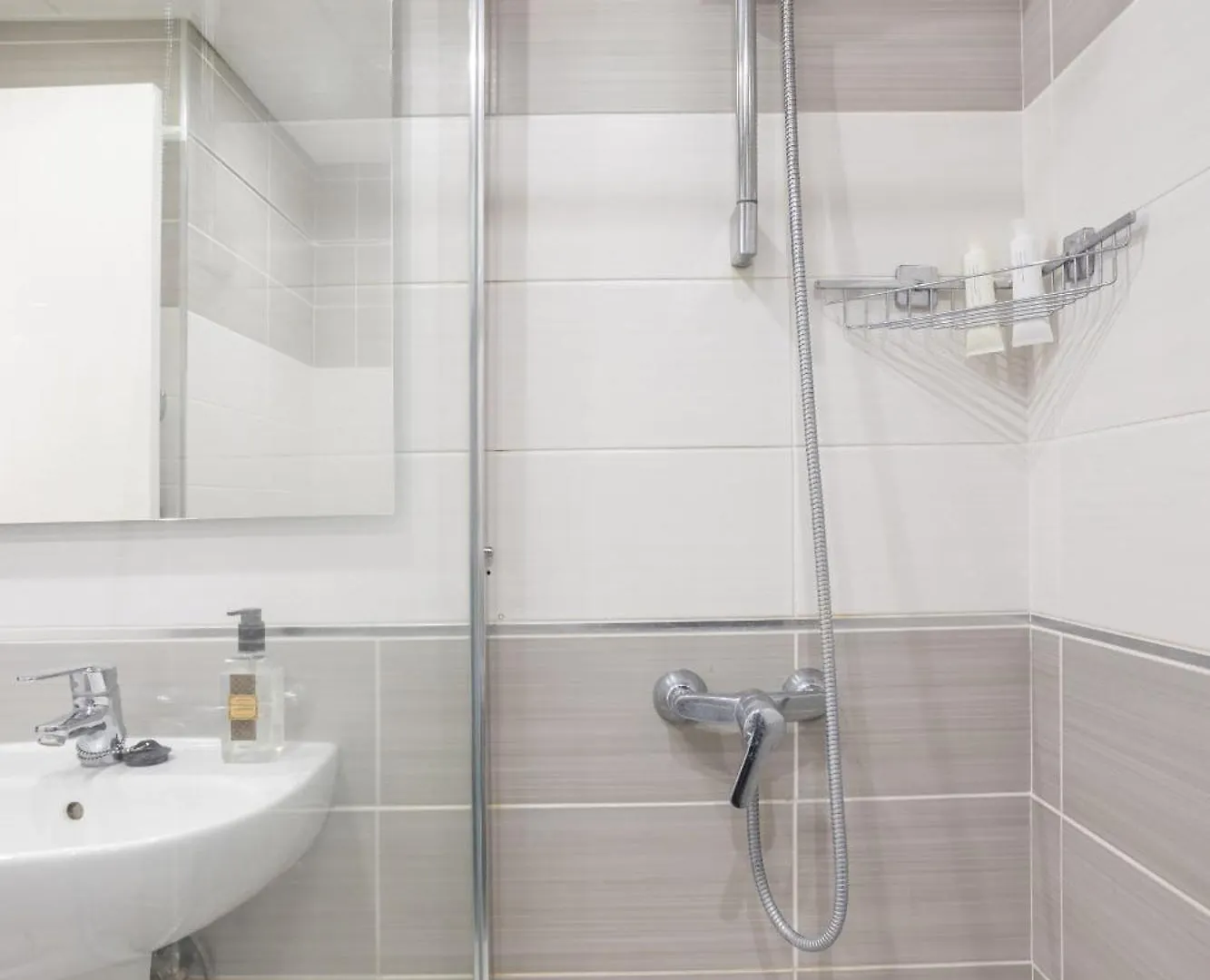 Apartment Castle Harbour Holiday Home Heated Pool Views By Lovetenerife Los Cristianos